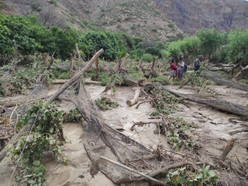 “Nunca antes visto”: Riada en Uruchini causa grandes pérdidas