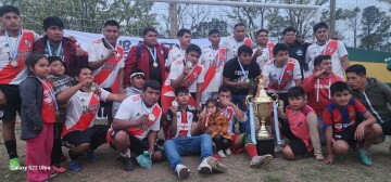 River Plate de Andamarca campeón de residentes sanluqueños en Buenos Aires