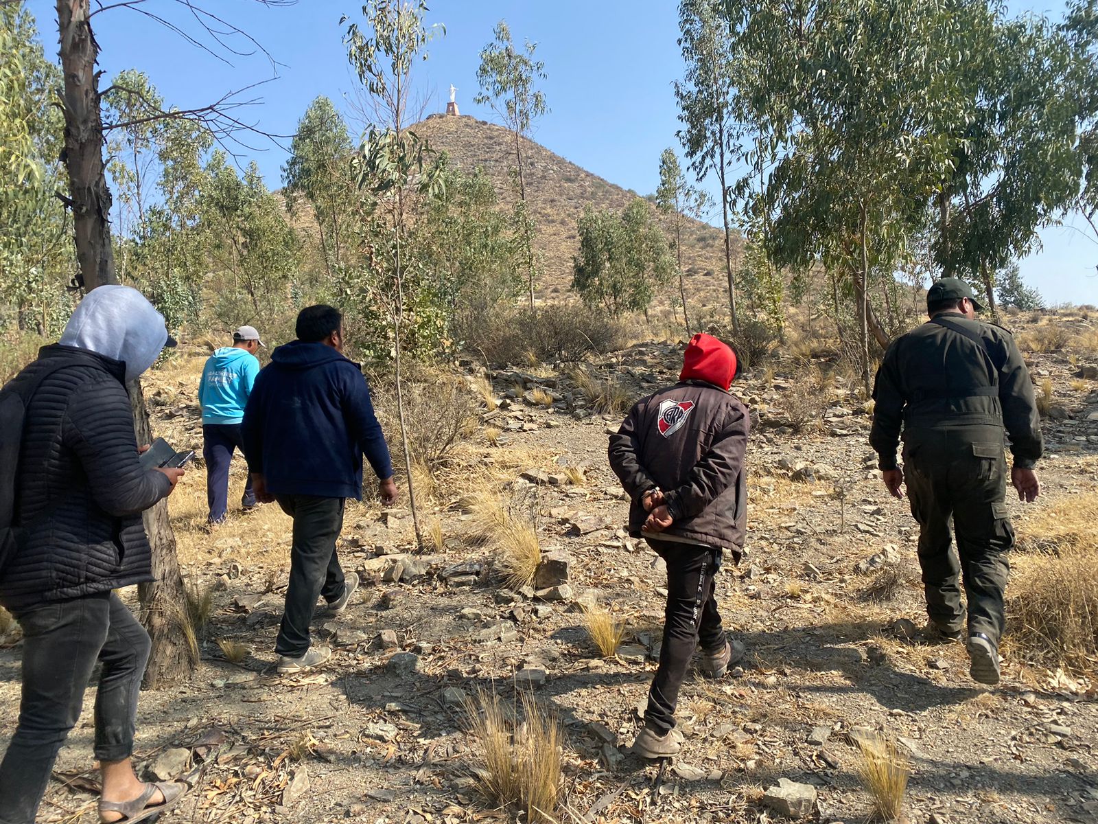 En Culpina atrapan a el “Juan”, un joven que robó varias cosas