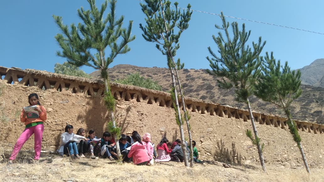 Inicio caluroso de la Primavera en la región de los Cintis