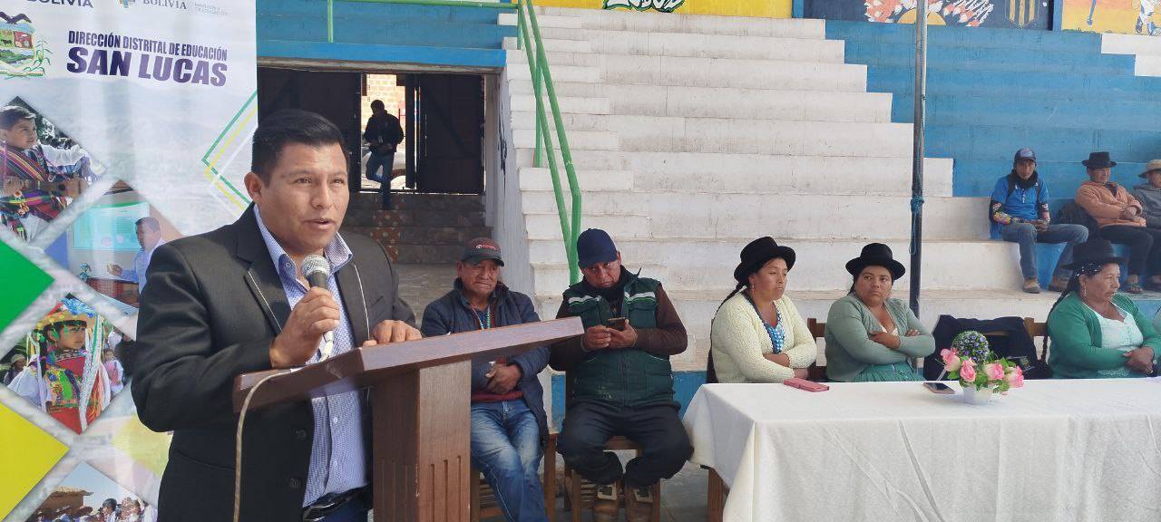 San Lucas analiza la situación educativa en su congreso municipal